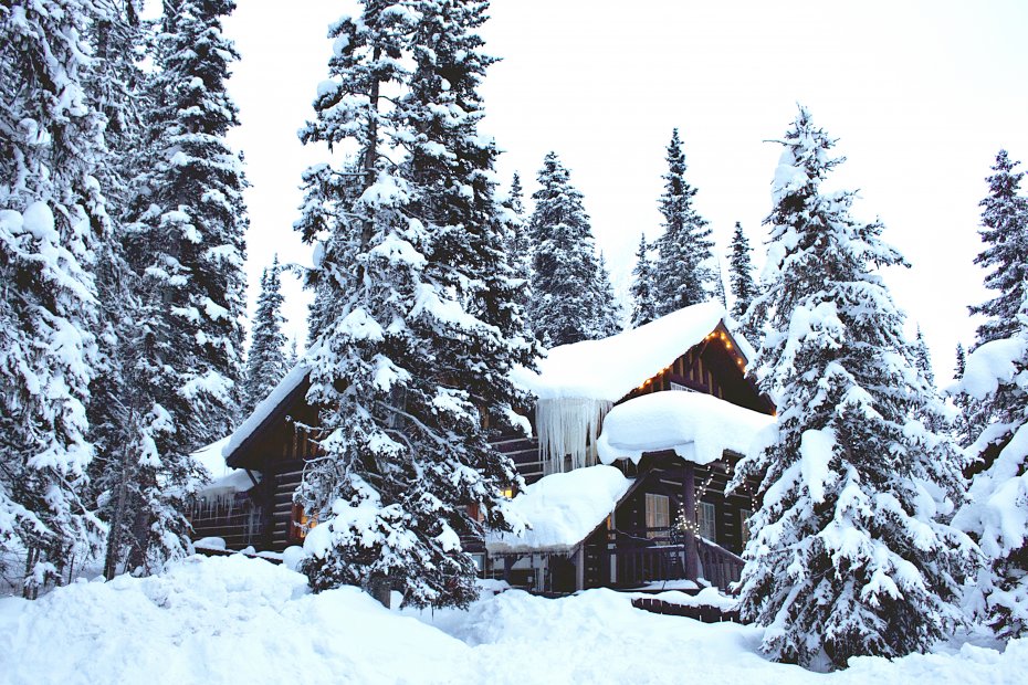 雪地森林小屋