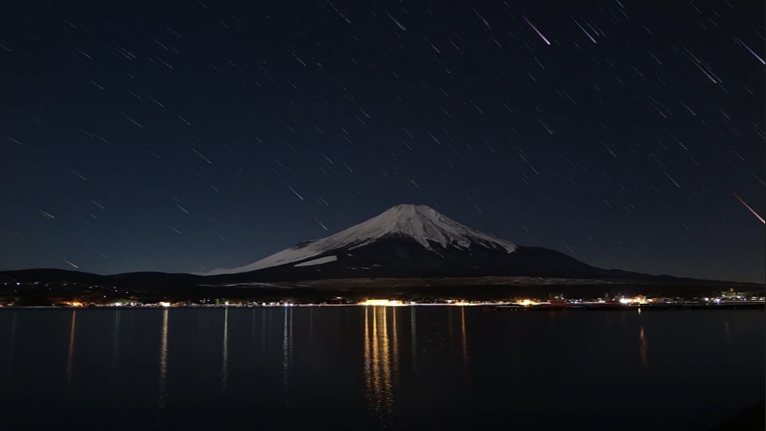 星空下的富士山