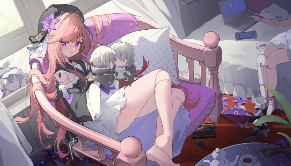 长发萝莉少女玩布偶插图壁纸